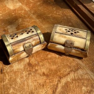 Small jewelry boxes